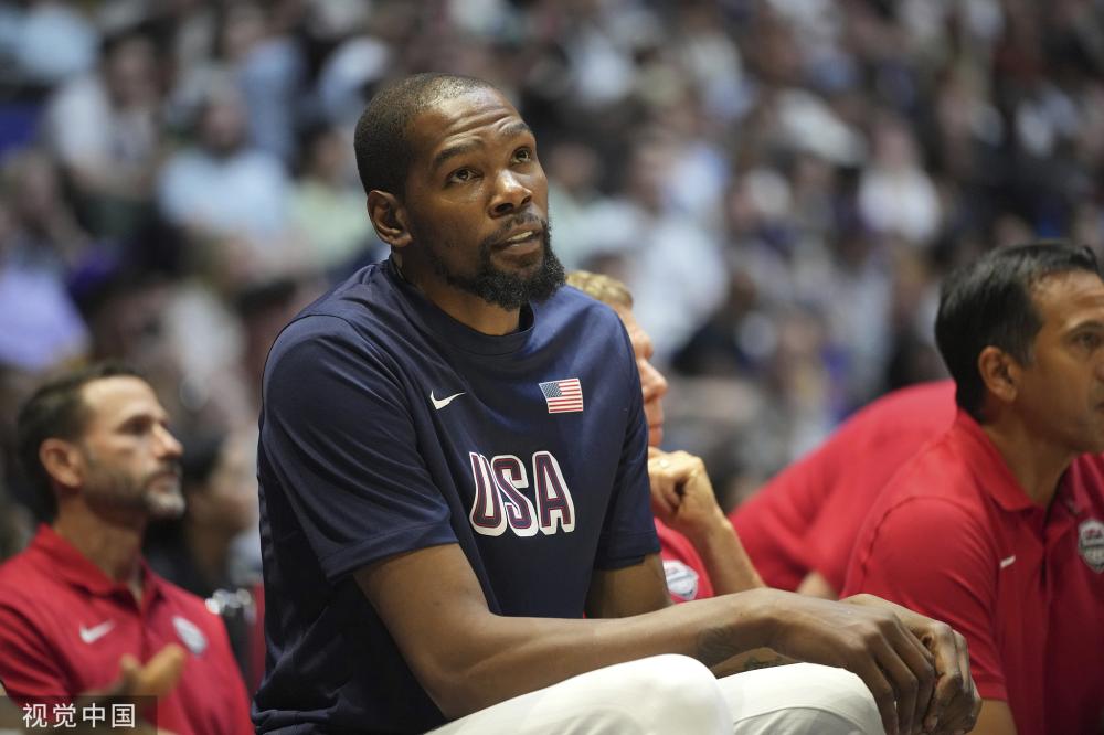 他在比赛阅 他在比赛阅